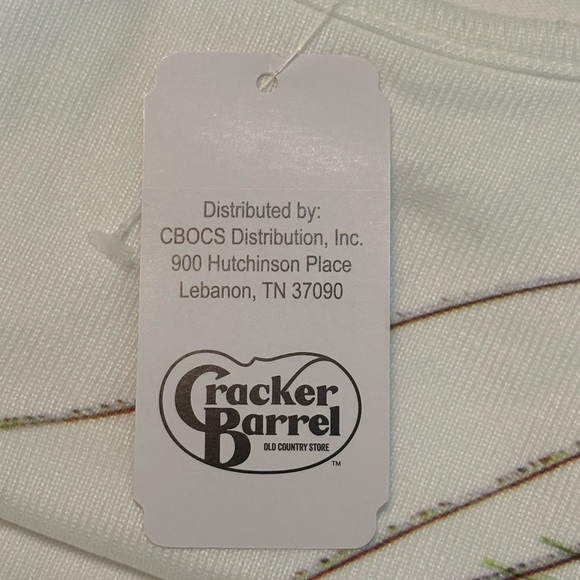 Peacock Feather Print Long Sleeve Knit Top from Cracker Barrel. NWT size S - Picture 3 of 10